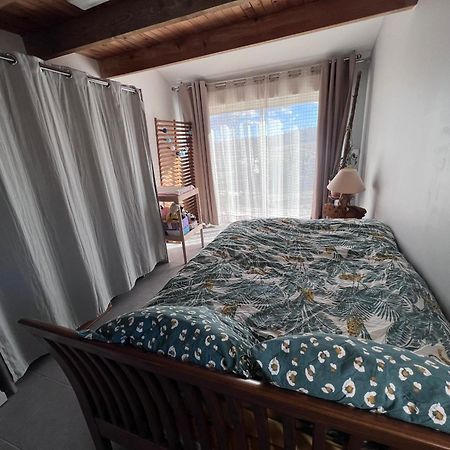 Maison Provencale En Campagne A Éguilles Buitenkant foto