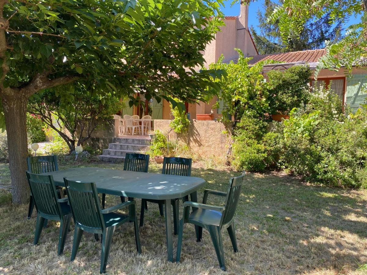 Maison Provencale En Campagne A Éguilles Buitenkant foto